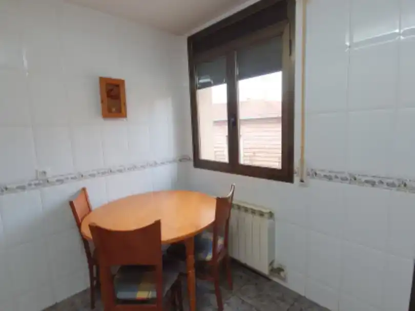 Küche von Wohnung zum Verkauf in Barbastro mit Balkon