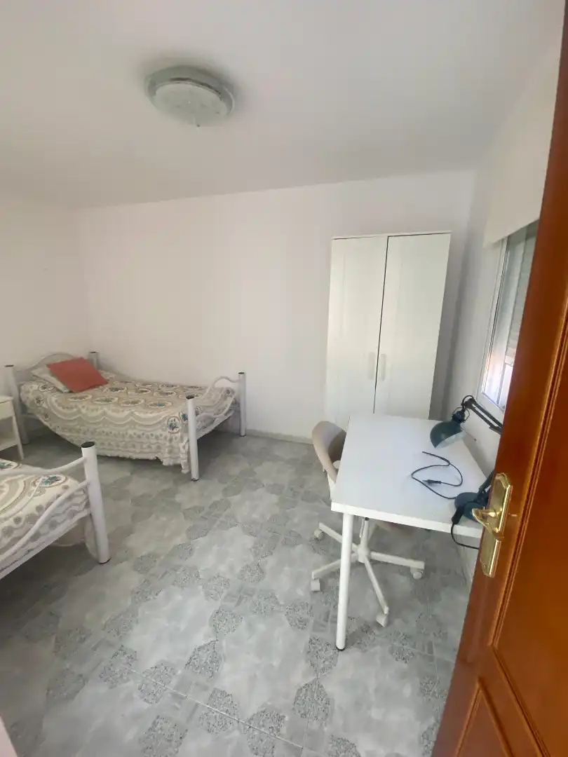 Habitación de Casa o chalet de alquiler en Málaga con Aire acondicionado, Terraza y Amueblado