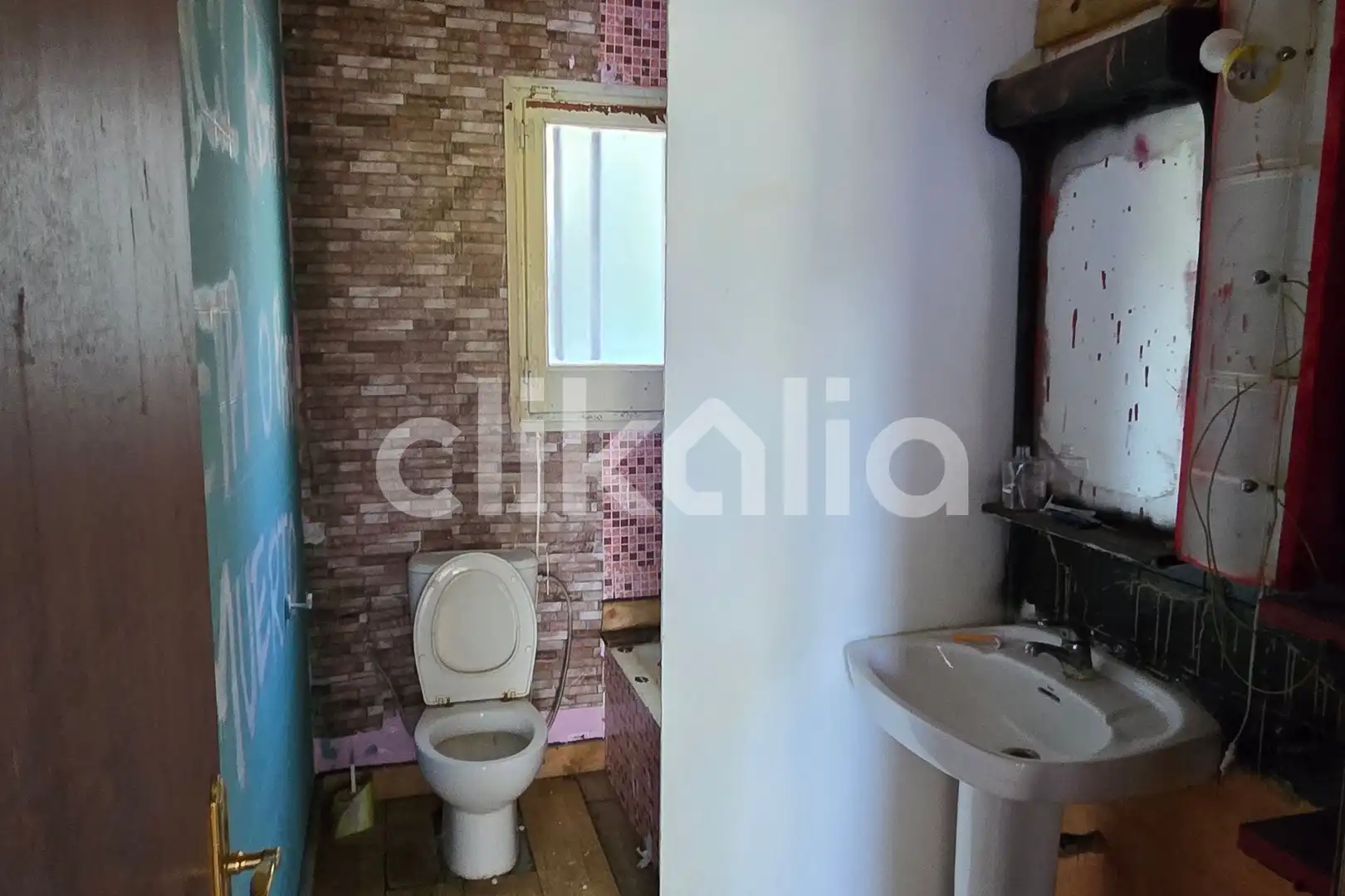 Bathroom of Houses for sale in Piera  with Terrace and Storage room