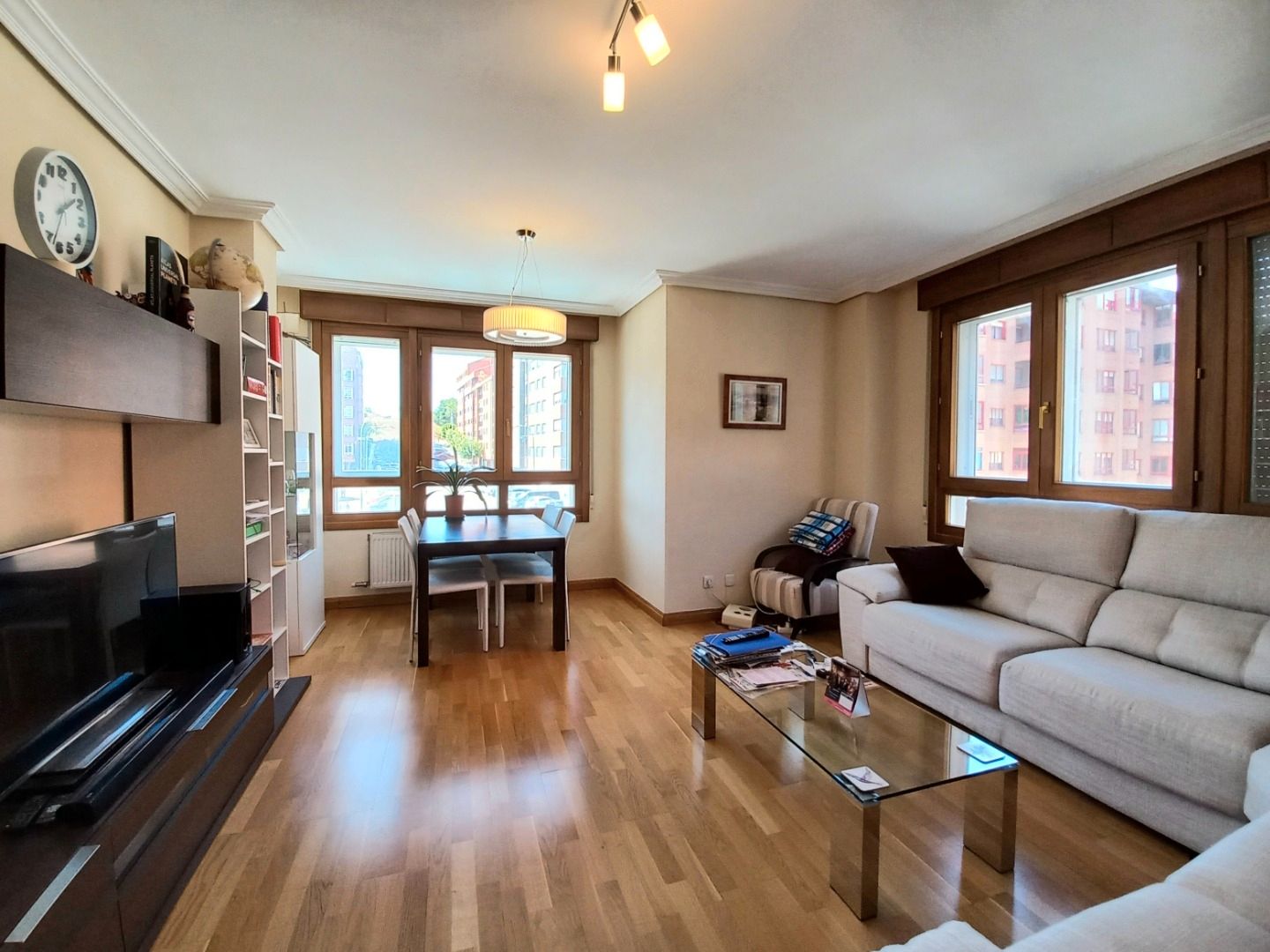 Piso en venta en Calle de Calleja y Zurita, San Agustín - Parque Europa