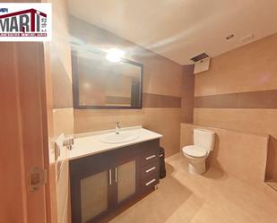 Bathroom of Flat for sale in Vilanova d'Escornalbou  with Air Conditioner and Parquet flooring