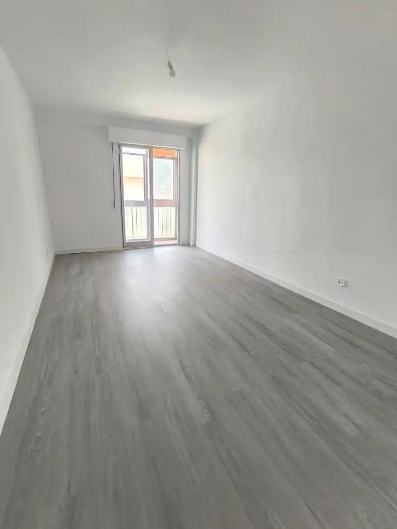 Habitación de Piso en venta en Fuenlabrada con Terraza y Alarma