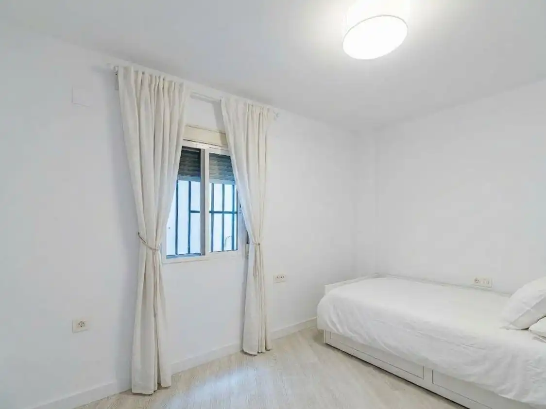 Bedroom of Flat for sale in Poblats Marítims