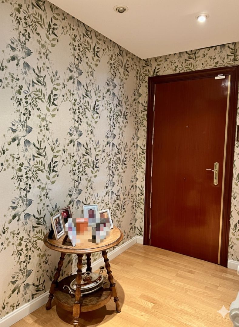 Bedroom of Flat for sale in  Madrid Capital  with Terrace and Furnished