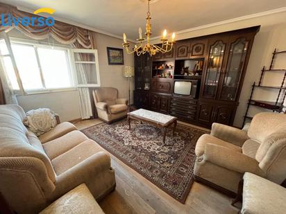 Living room of Flat for sale in Burgos Capital  with Heating and Balcony