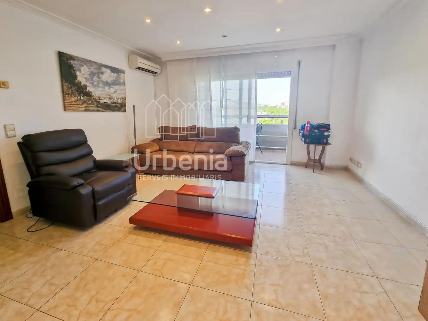 Wohnzimmer von Wohnung zum Verkauf in Mataró mit Klimaanlage, Heizung und Terrasse