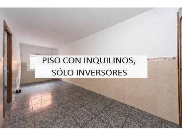Piso en Venta en Calle Lepant en Lloreda