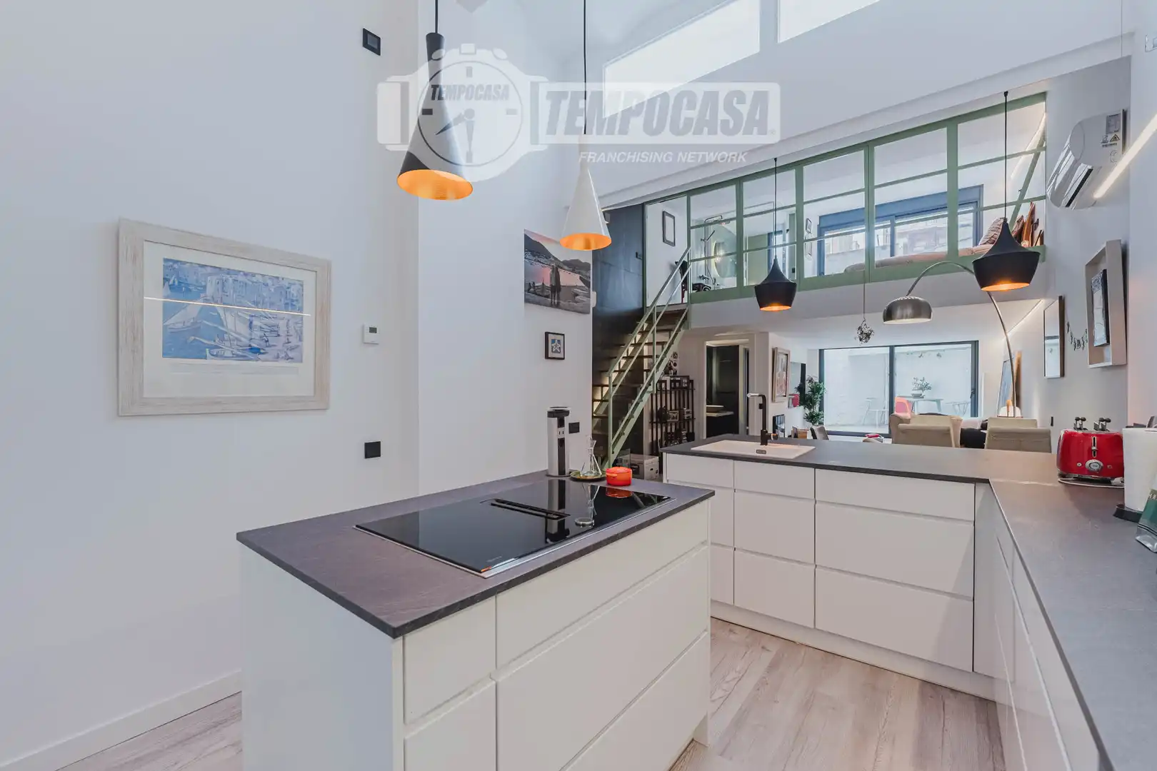 Kitchen of Flat for sale in Barcelona  with Air Conditioner, Heating and Balcony