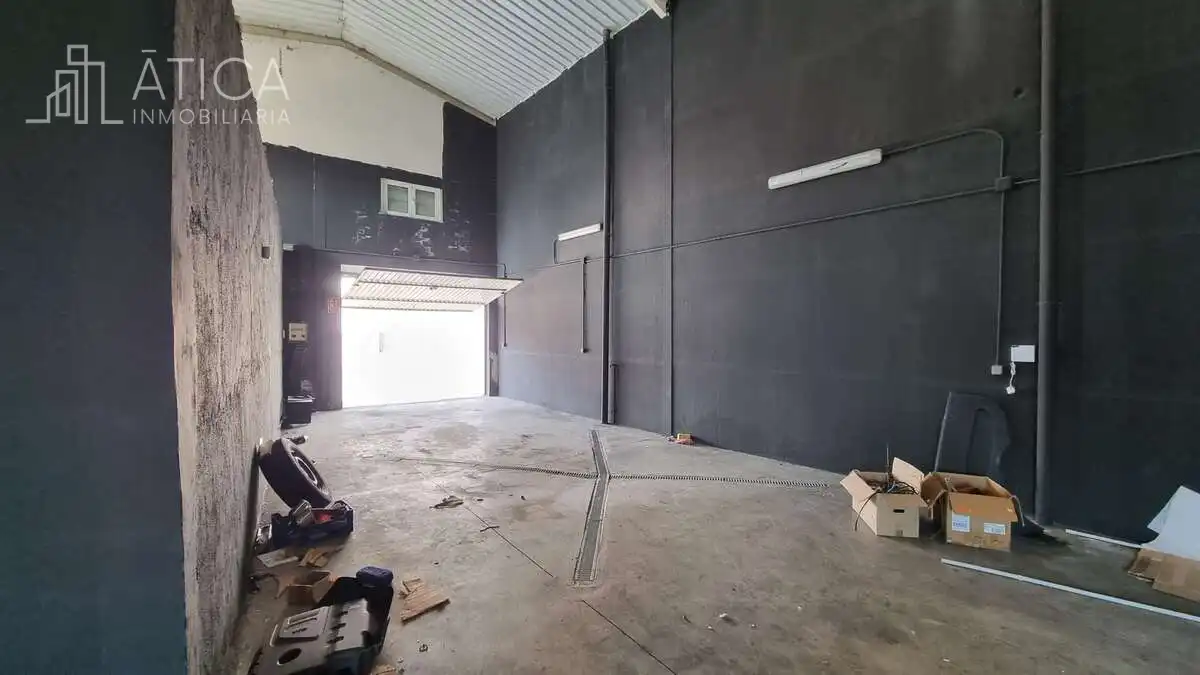 Nave industrial in vendita a Villares de la Reina, imagen 6