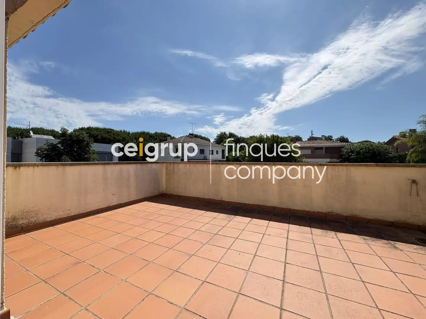 Terraza de Casa o chalet de alquiler en Girona con Calefacción, Terraza y Piscina