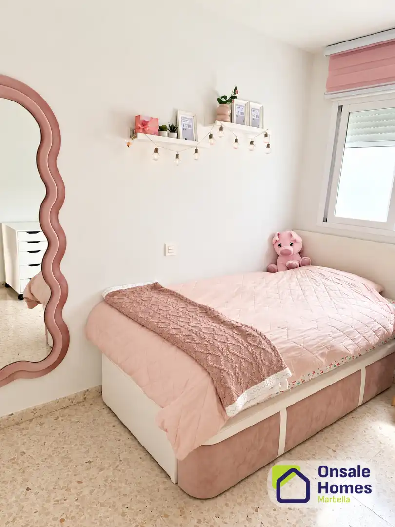 Habitación de Piso en venta en Marbella con Terraza y Balcón