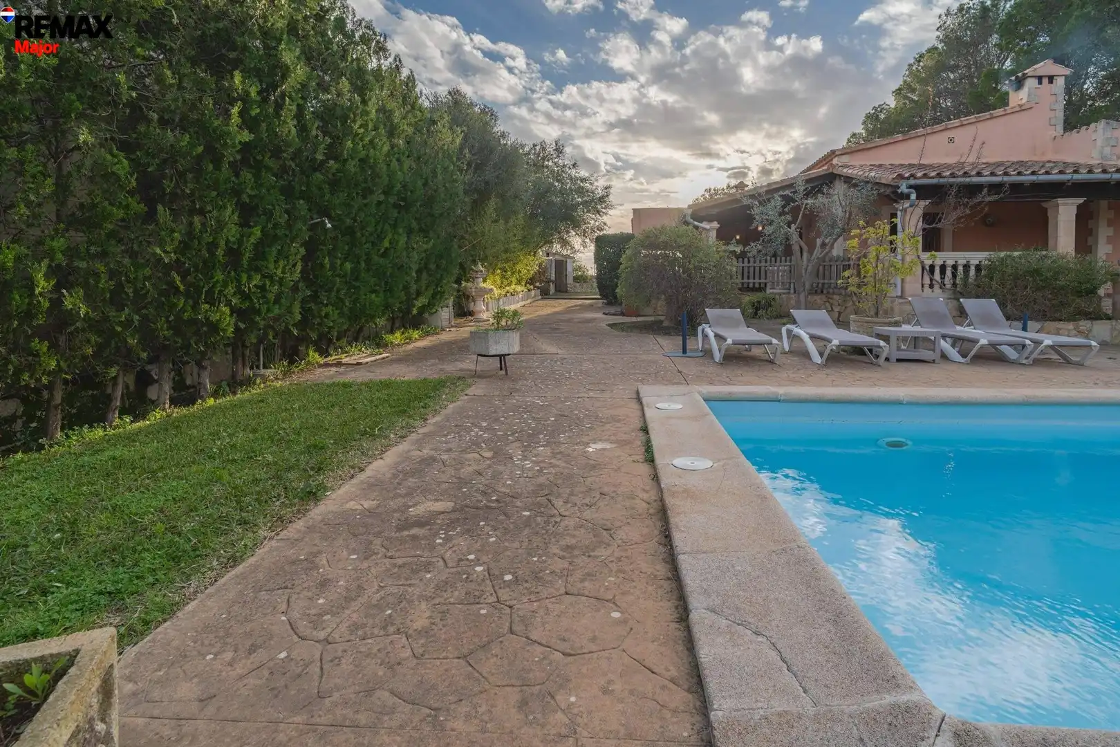 Schwimmbecken von Country house zum Verkauf in Inca mit Klimaanlage, Privatgarten und Schwimmbad