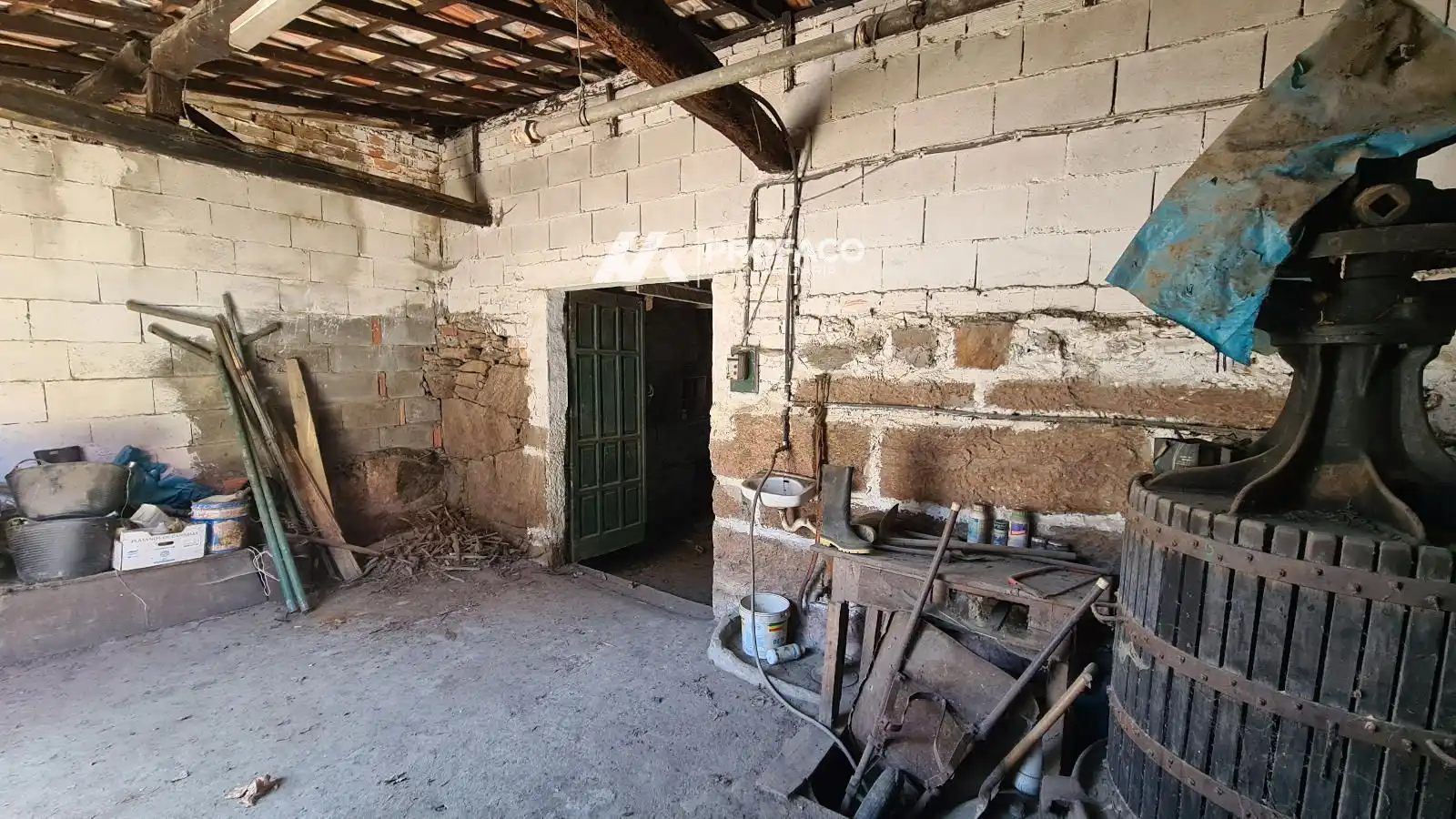 Casa o xalet en venda en Cenlle amb Terrassa, Traster i Moblat