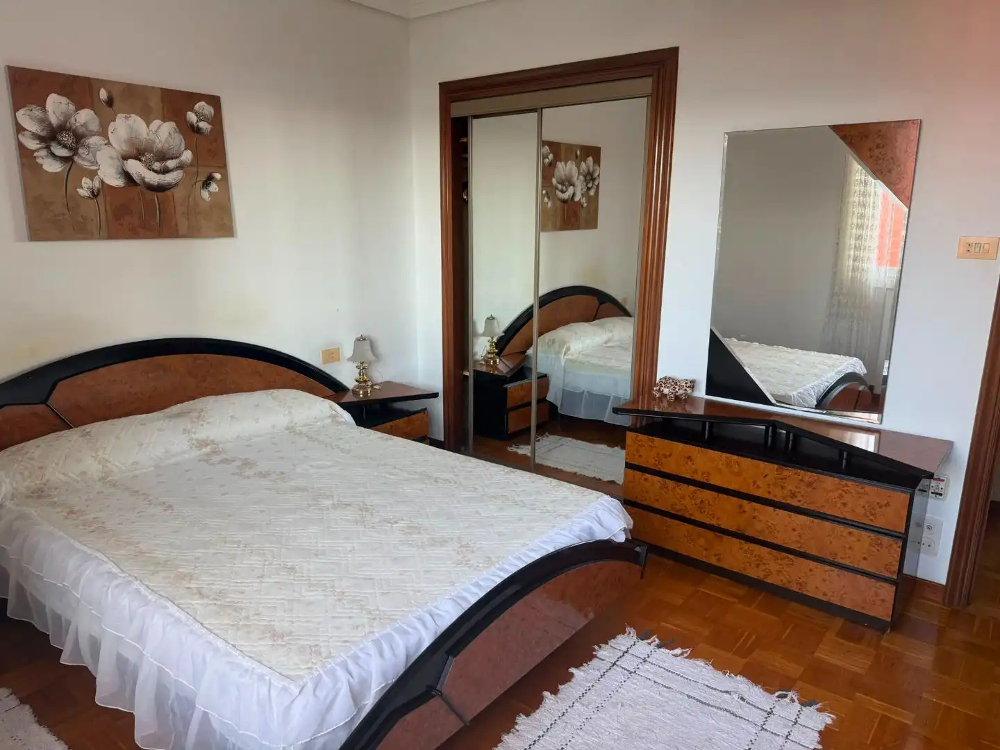 Habitación de Piso en venta en Vigo  con Terraza y Balcón