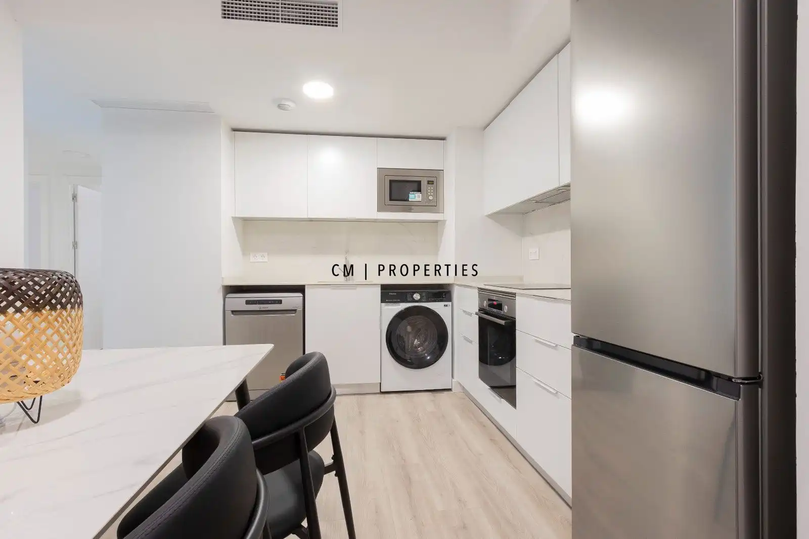 Kitchen of Flat for rent in Valencia  with Air Conditioner, Heating and Furnished