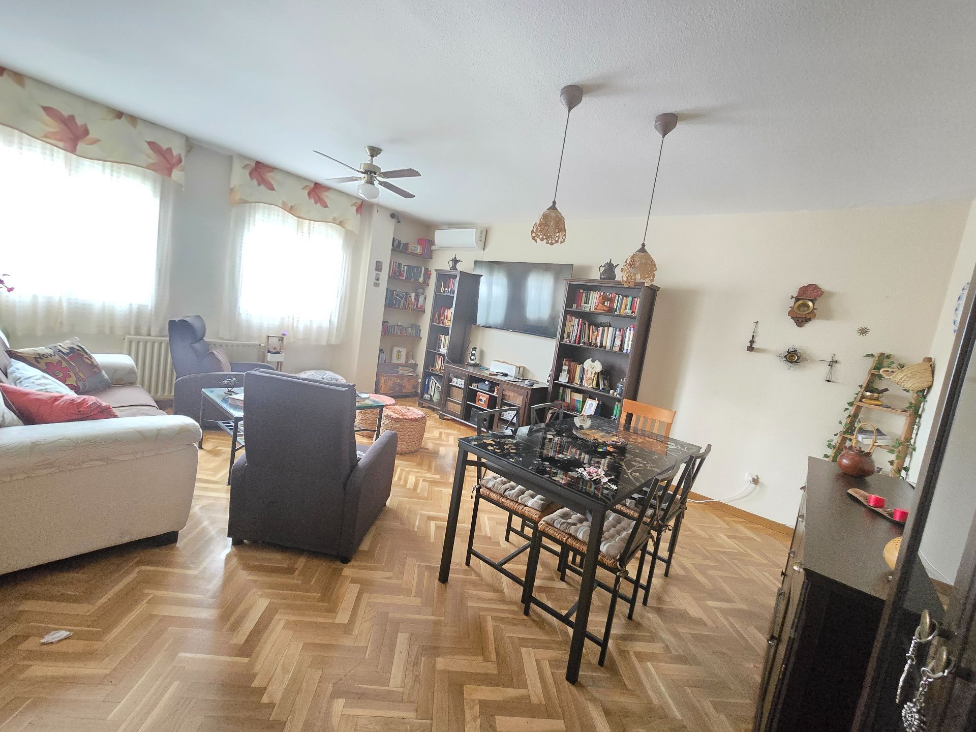 Sala d'estar de Pis en venda en Torrejón de la Calzada amb Aire condicionat, Calefacció i Traster