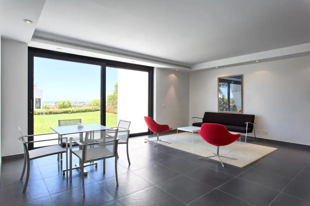 Casa con piscina en venta en Benahavís pueblo, imagen 16
