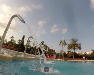 Piscina de Local de lloguer en  Valencia Capital amb Aire condicionat