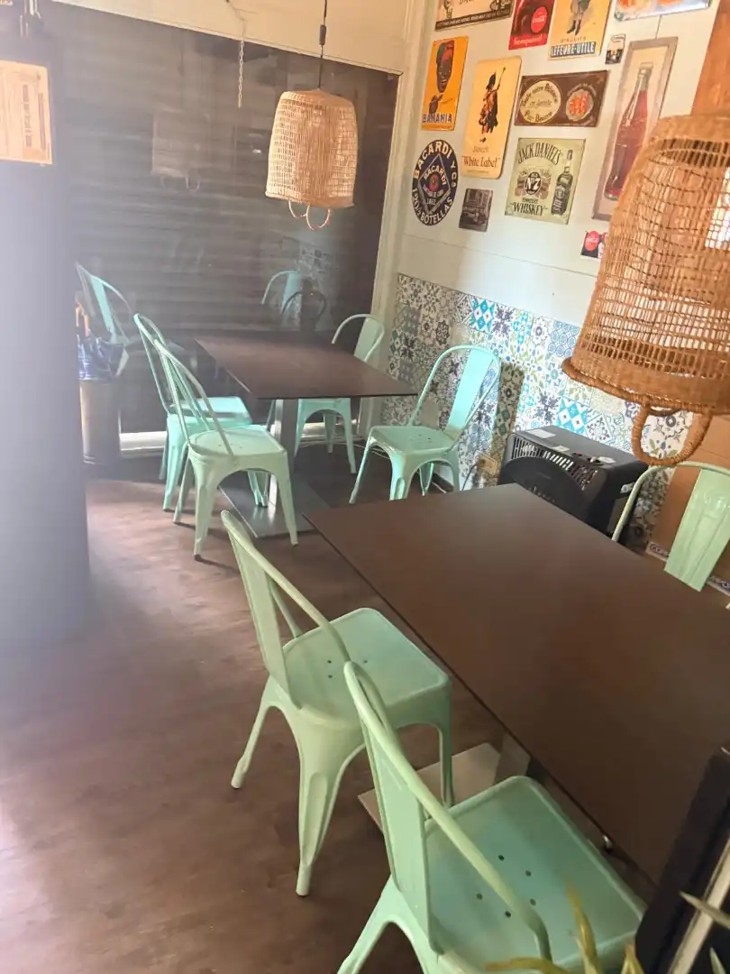 Comedor de Local en traspaso en Palafrugell con Amueblado