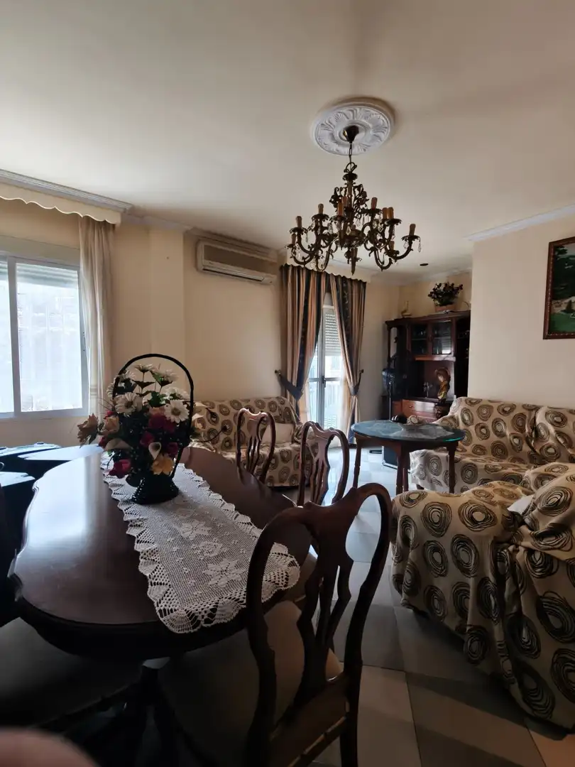 Menjador de Casa o xalet en venda en Monturque amb Terrassa, Traster i Moblat