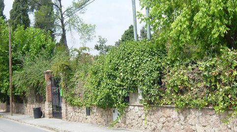 Amplio terreno en venta en Valldoreix para equipamientos