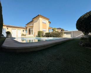 Piscina de Casa o xalet en venda en L'Eliana amb Jardí privat, Terrassa i Traster