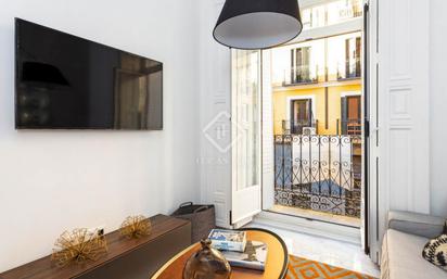 Exterior view of Flat for sale in  Madrid Capital  with Air Conditioner, Furnished and Balcony