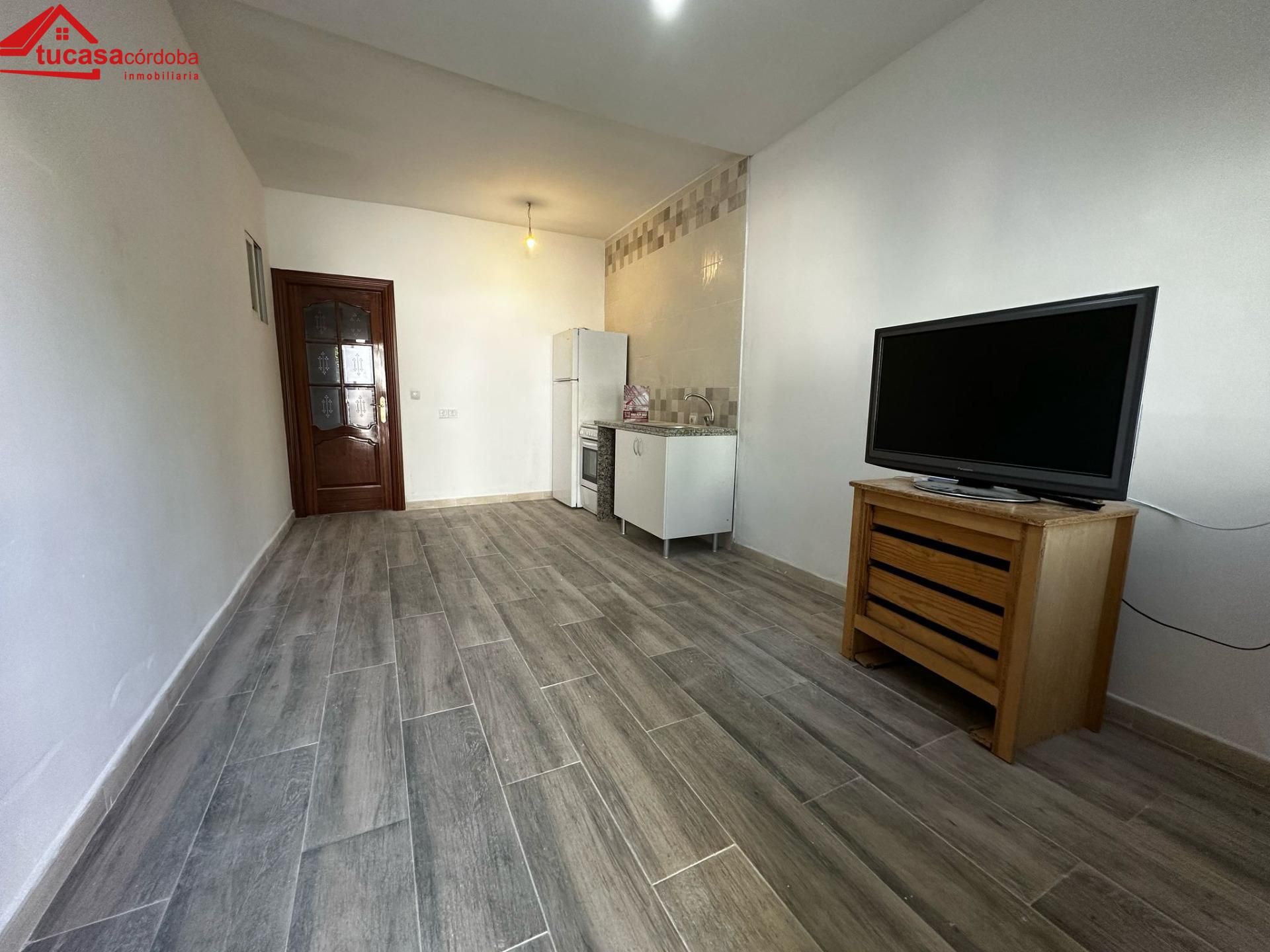 Sala d'estar de Casa o xalet en venda en  Córdoba Capital amb Calefacció i Traster
