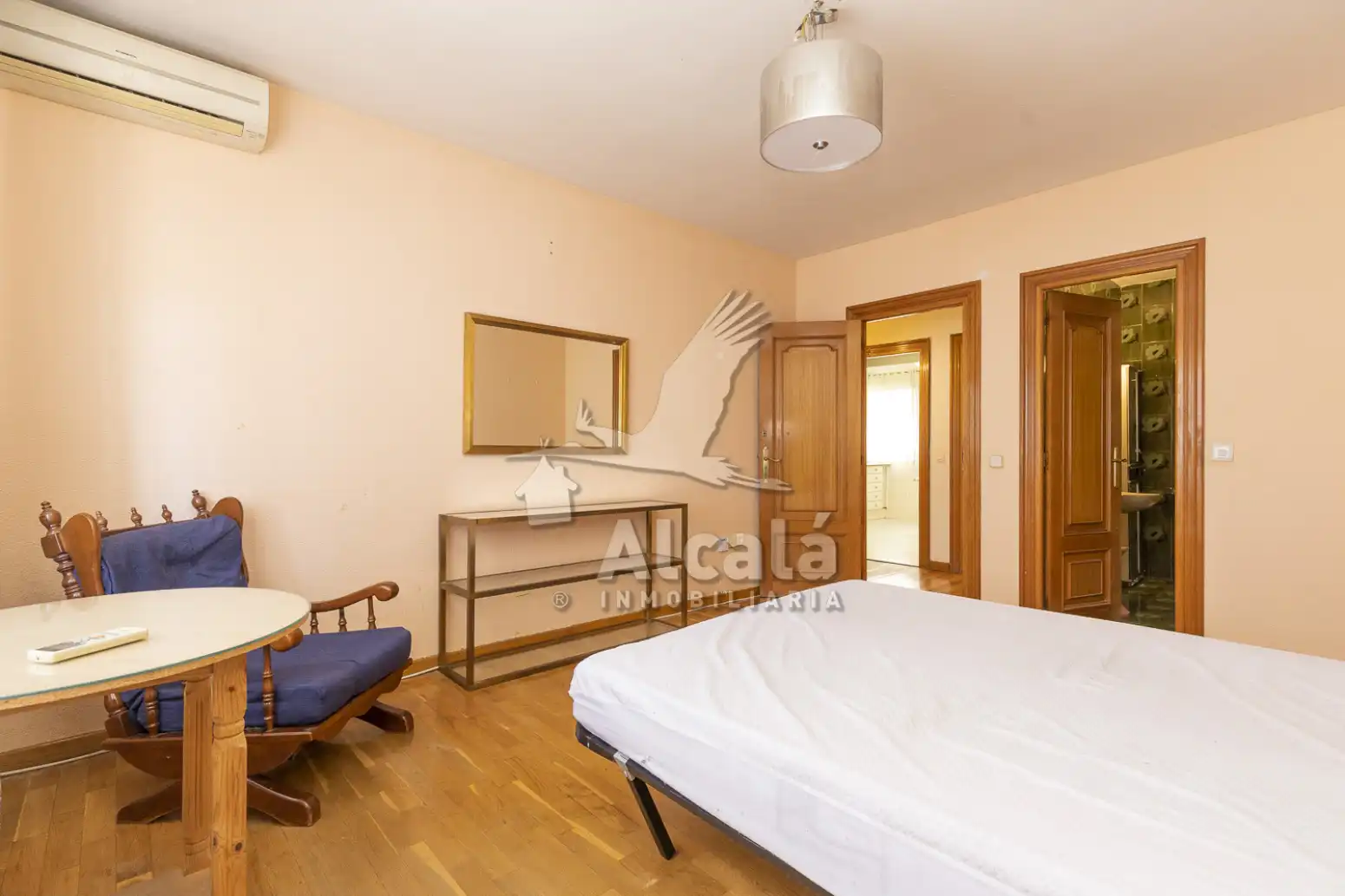 Habitación de Piso en venta en Alcalá de Henares con Calefacción y Terraza