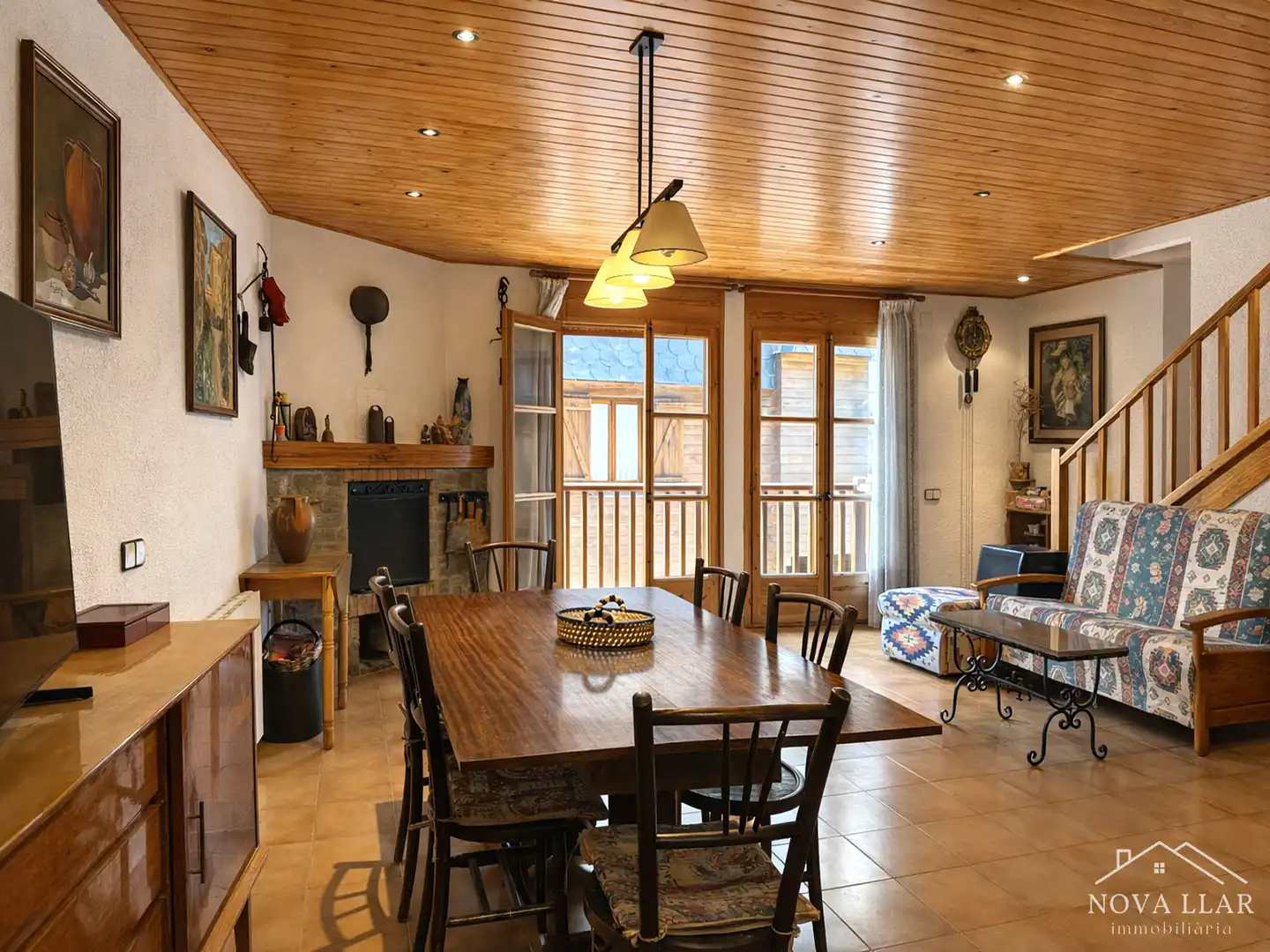 Adosado con terraza en venta en Passatge Perdigai, imagen 3