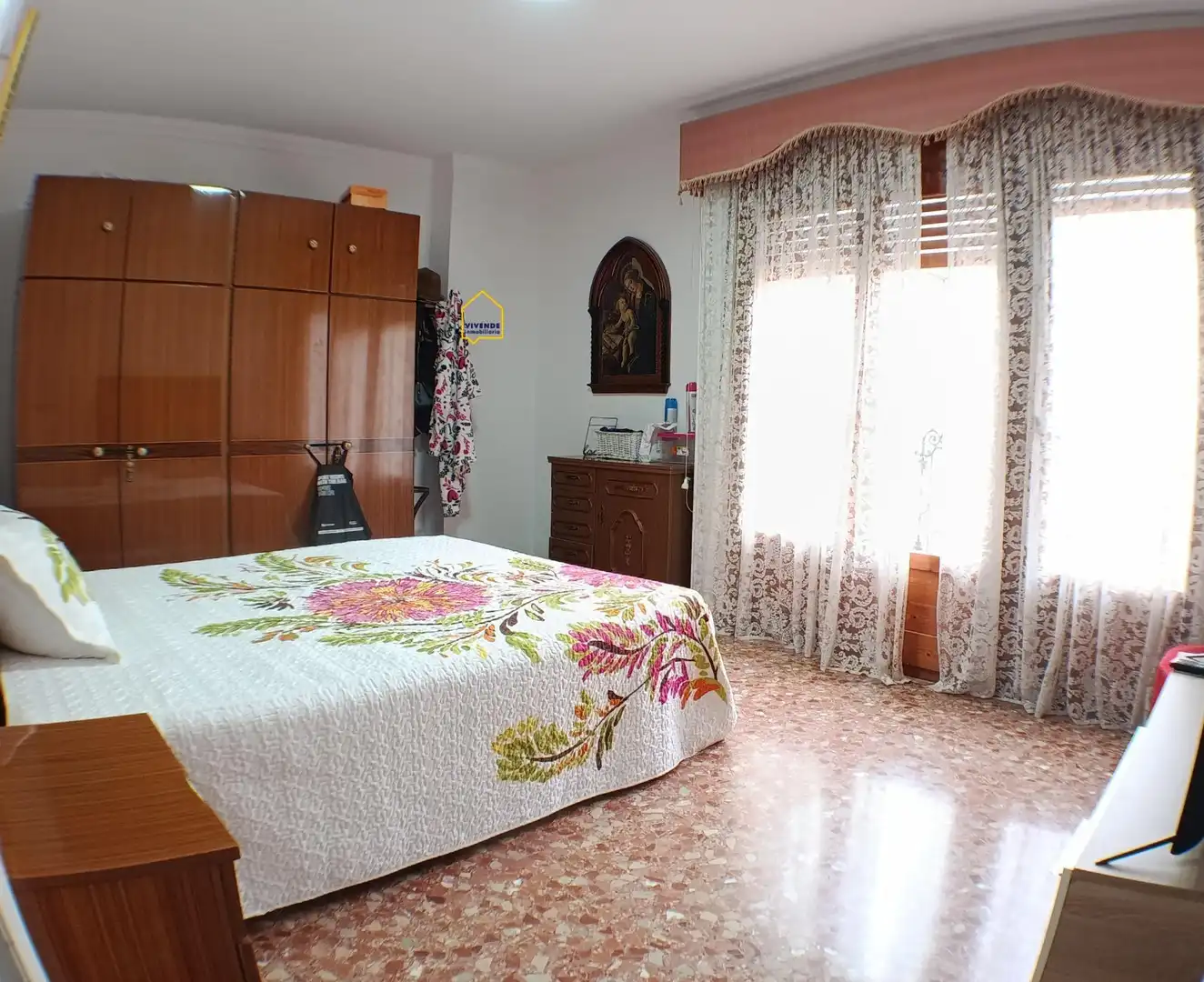 Flat for sale in San Mateo