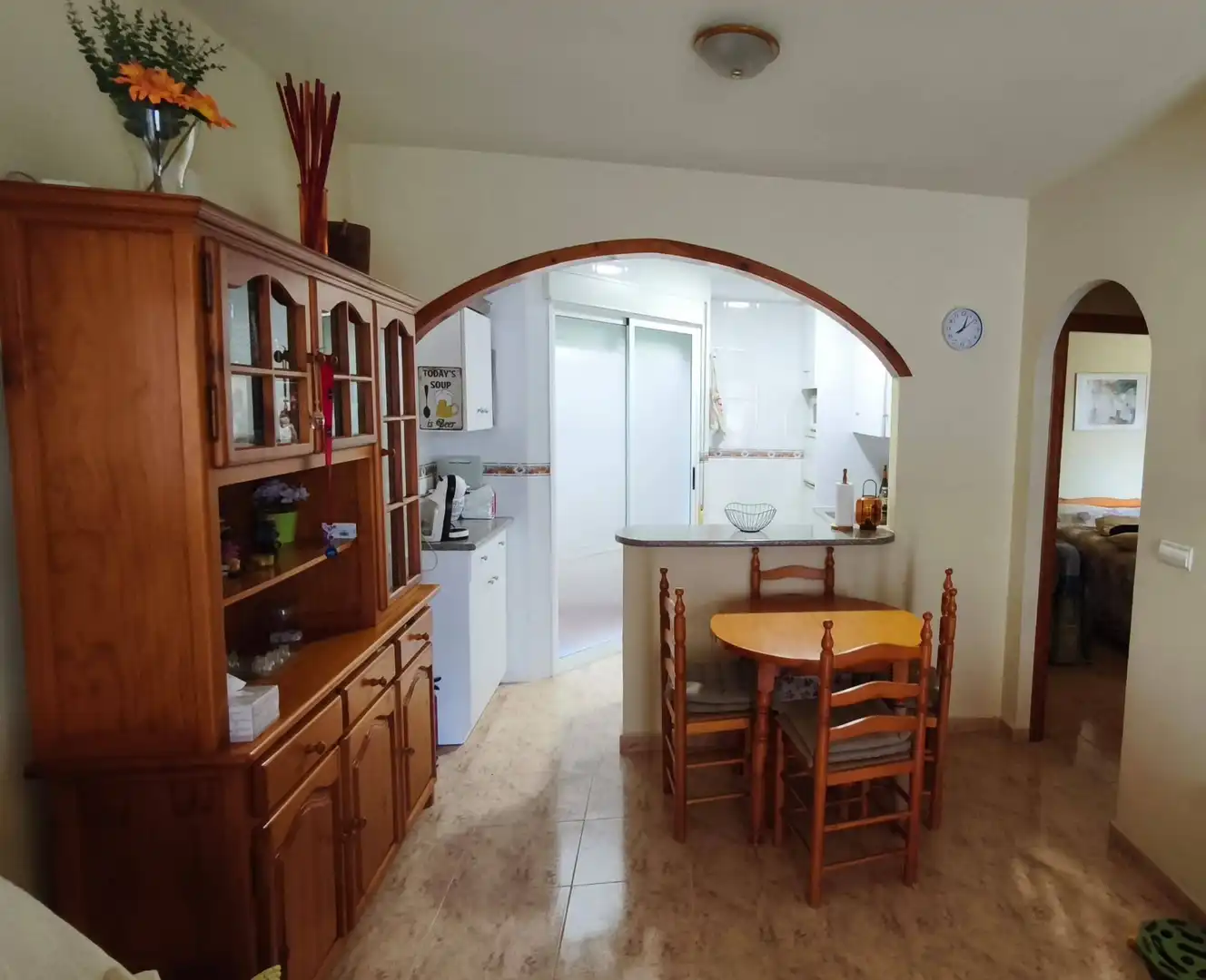 Cuina de Casa o xalet en venda en Orihuela amb Aire condicionat, Calefacció i Jardí privat