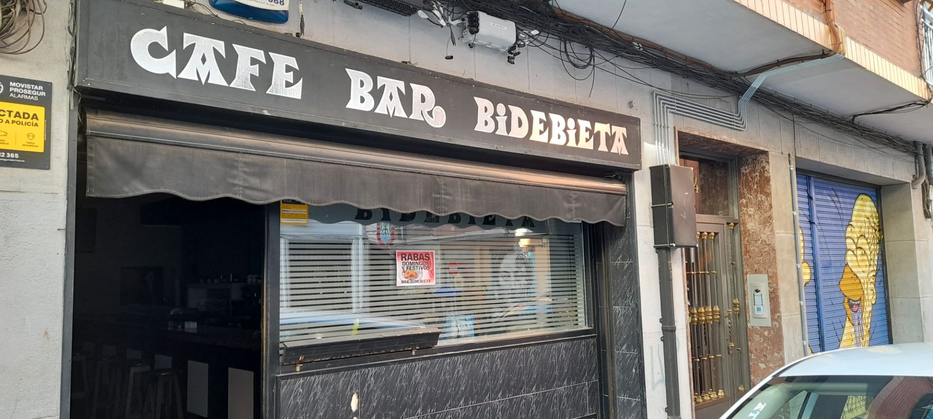 Vista exterior de Local en venta en Bilbao  con Aire acondicionado, Calefacción y Amueblado