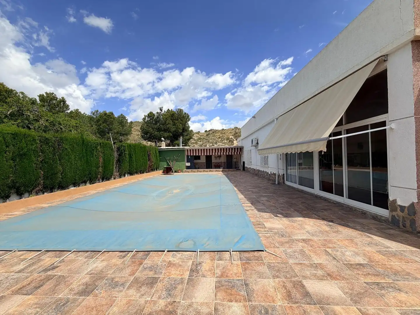 Swimming pool of Houses for sale in Elche / Elx  with Air Conditioner, Heating and Private garden
