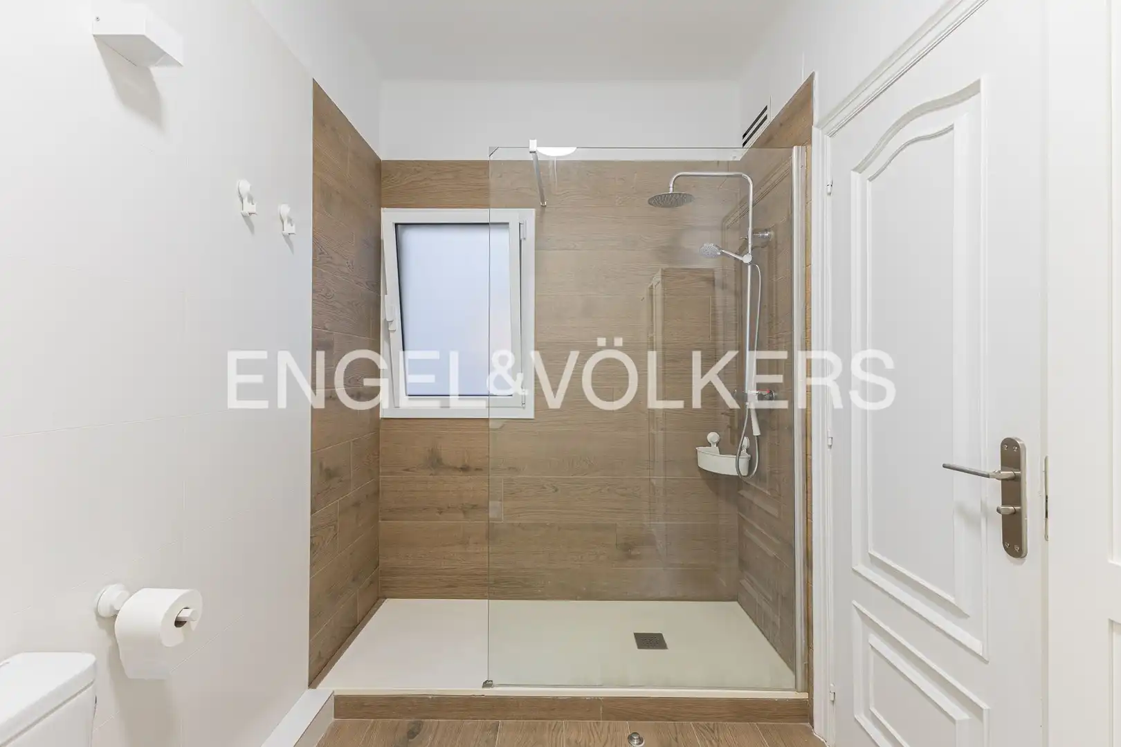 Baño de Piso en venta en Barcelona con Aire acondicionado, Calefacción y Parquet
