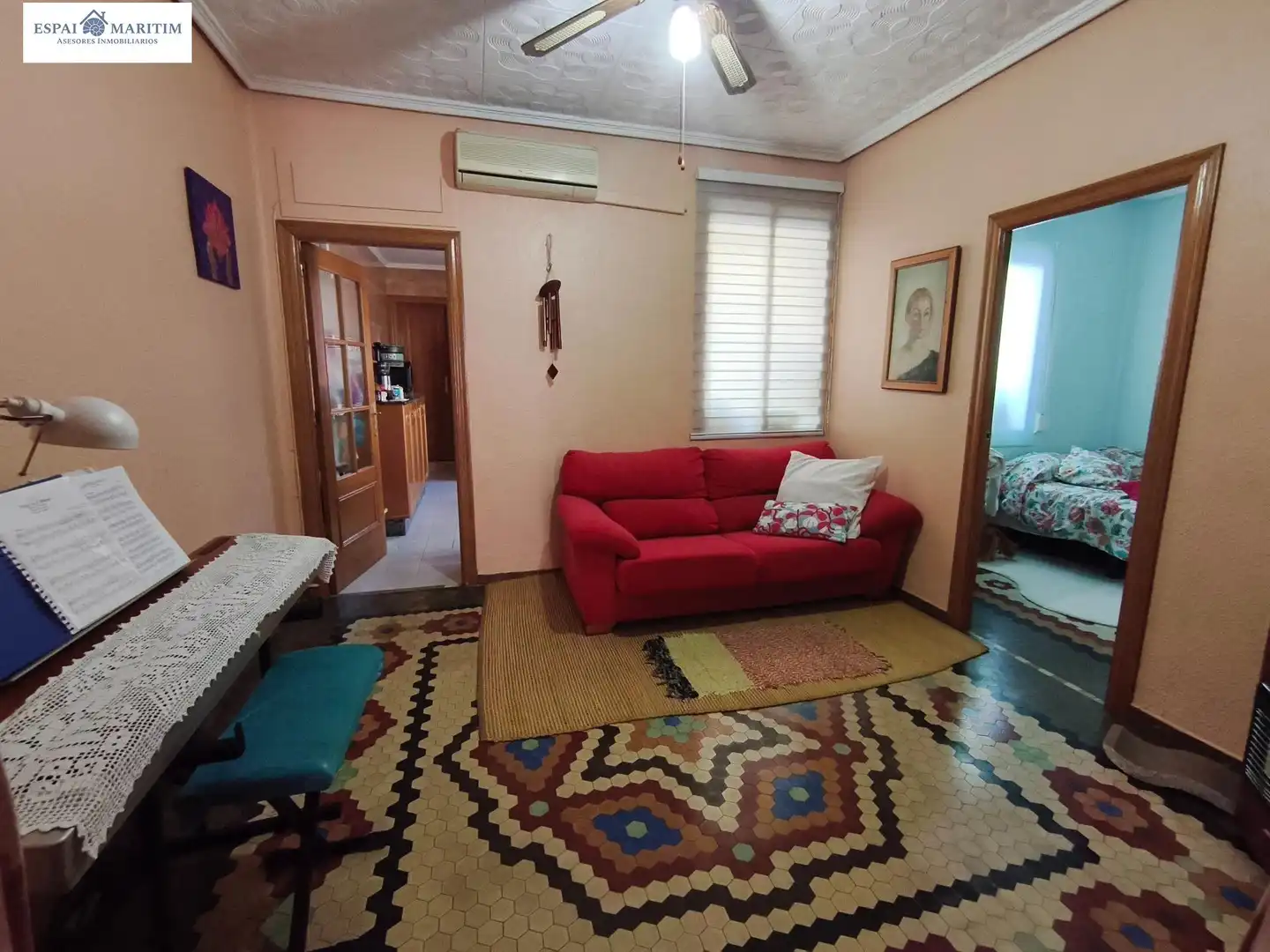 Sala d'estar de Pis en venda en Paterna amb Aire condicionat, Forn i Balcó