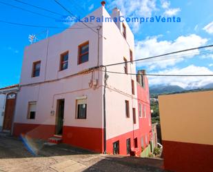 Vista exterior de Casa adosada en venda en San Andrés y Sauces amb Moblat, Forn i Rentadora