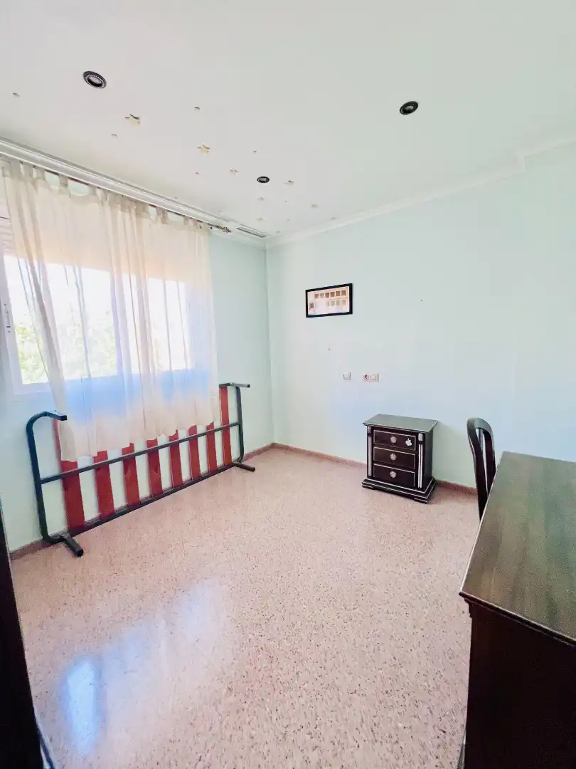 Casa adosada en venta en Petrer