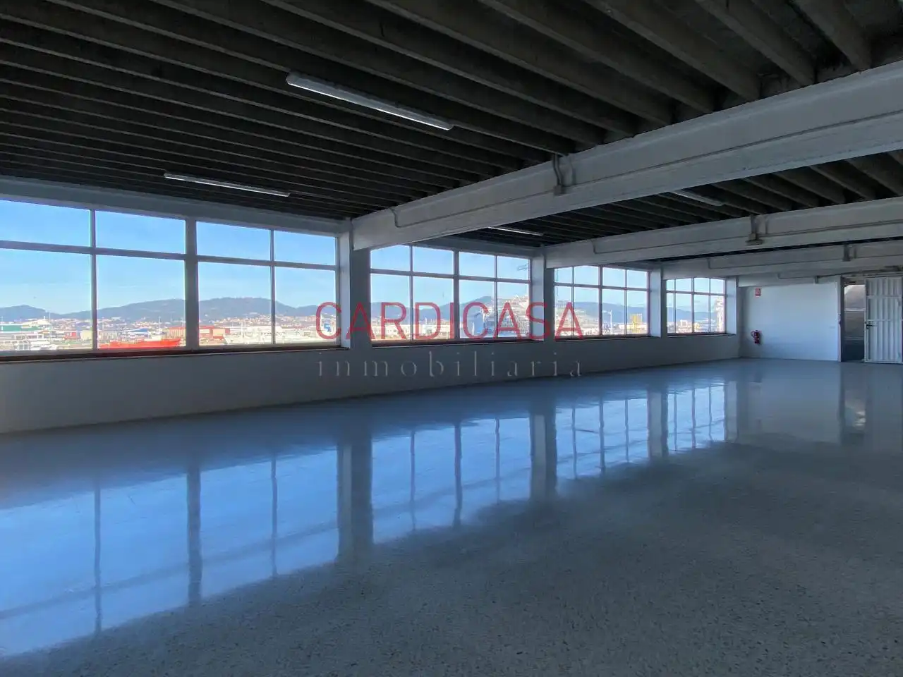 Nave industrial de alquiler en Vigo 