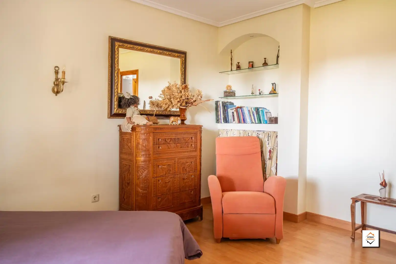 Bedroom of Houses for sale in Zaragoza  with Air Conditioner, Heating and Private garden