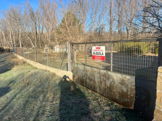 Terreno en Alquiler en Camino de Umbrias en Navaluenga