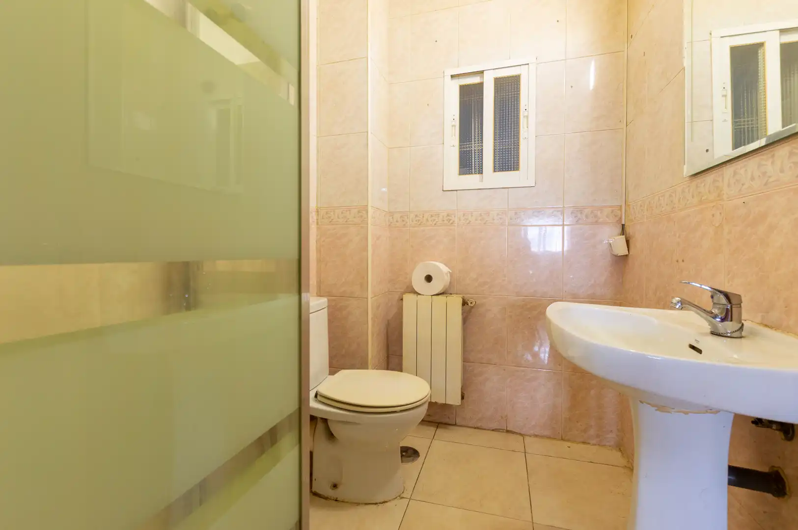 Bathroom of Flat for sale in Alcalá de Henares  with Heating and Terrace
