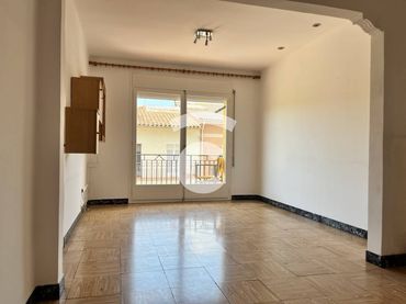 Piso con balcón en venta en Ronda Puig