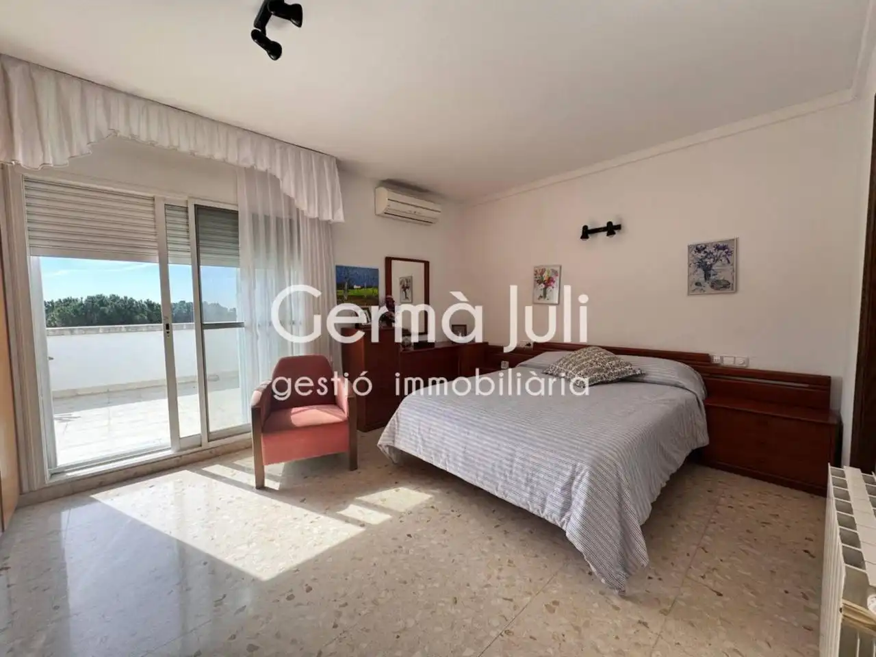 Bedroom of Houses for sale in Badalona  with Heating, Private garden and Terrace