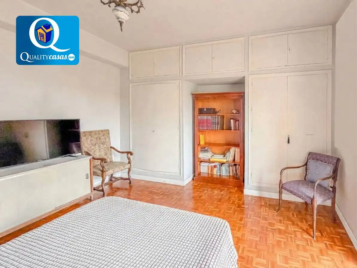 Bedroom of Apartments for sale in Centro