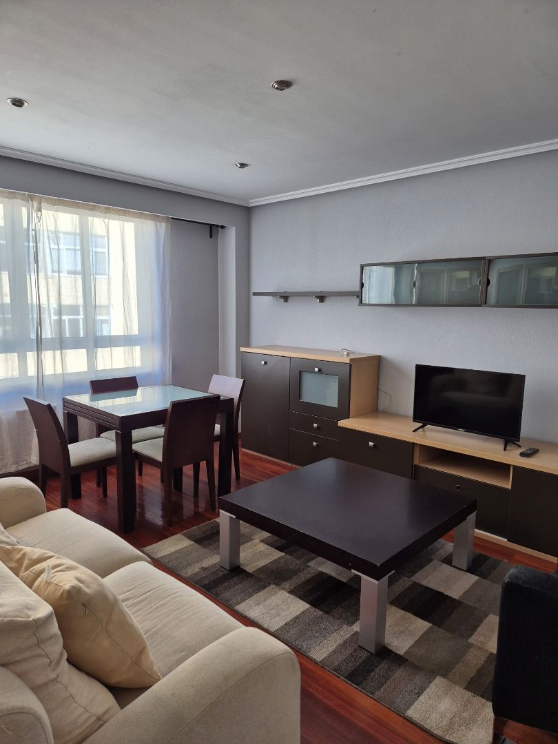 Apartment for rent in Rúa Bernardo Cachamuiña, 24, Universidad