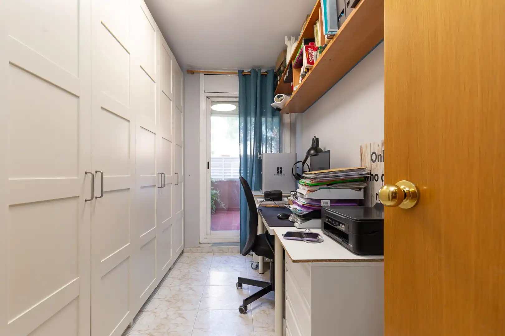 Schlafzimmer von Erdgeschoss zum Verkauf in Rubí mit Klimaanlage, Heizung und Terrasse