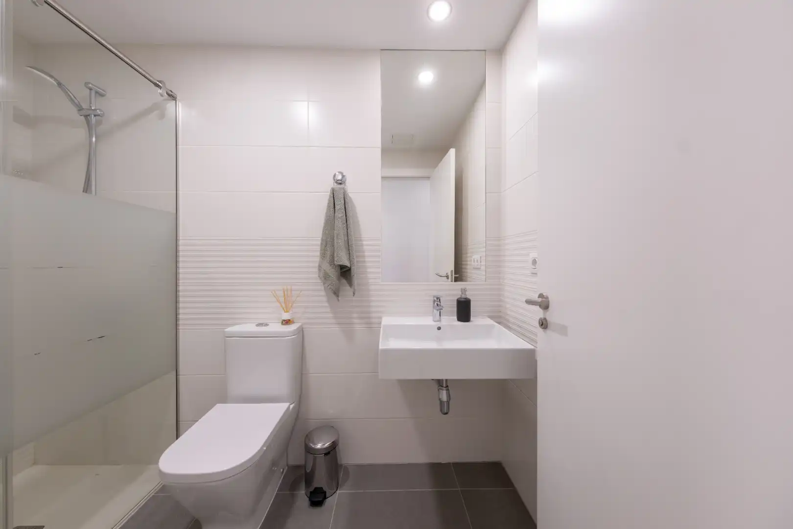 Baño de Piso en venta en Las Palmas de Gran Canaria con Trastero, Amueblado y Piscina comunitaria