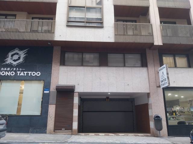 Garaje en Venta en Rúa de Gerona, 1 en Praza Independencia