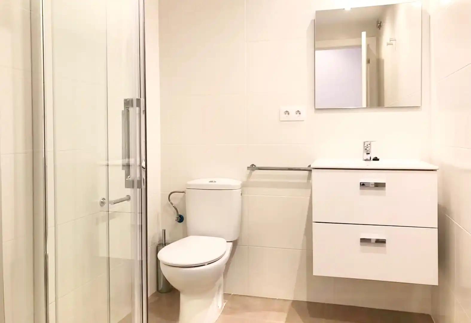 Baño de Estudio en venta en Barcelona con Aire acondicionado, Calefacción y Parquet